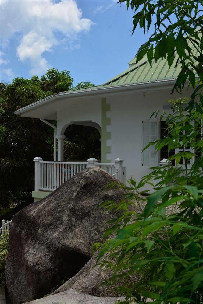 Petit Baie Chalet Pointe La Rue Exteriér fotografie